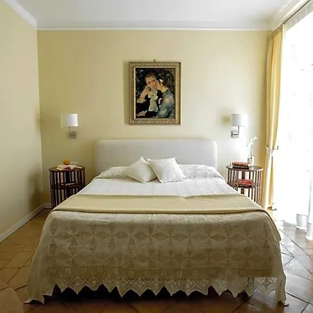 Bed & Breakfast Donna Chiara 3*