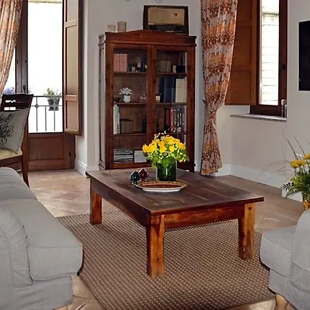 Donna Chiara Bed & Breakfast