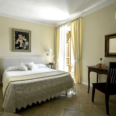 Donna Chiara Bed and Breakfast