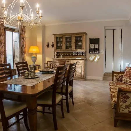 Donna Chiara Bed and Breakfast