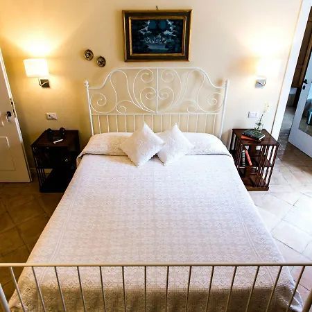 Bed and Breakfast Donna Chiara 3*